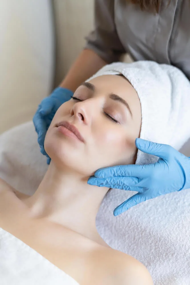 spa-facial-skin-dermatologist